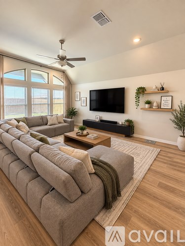 16613 Hidden Cove Drive 4 Beds Apartment for Rent