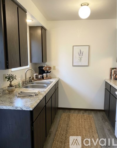 1504 E Nebraska Ave 3 Beds Apartment for Rent