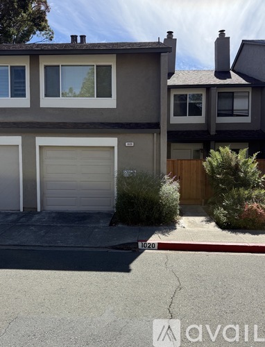 1020 Poplar Dr 3 Beds Townhouse for Rent - Photo gallery 1