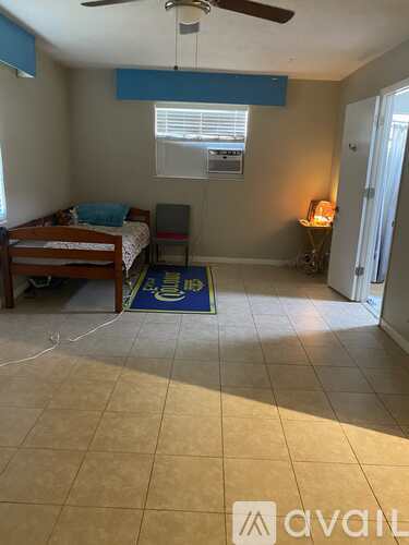 3909 Ocean View Drive 1 Single Family Home for Rent - Photo gallery 5