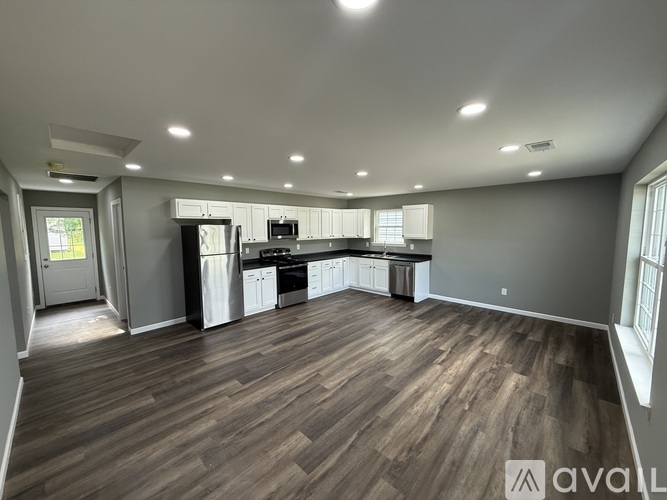 408 South Ireland Street 3 Beds Apartment for Rent - Photo gallery 1