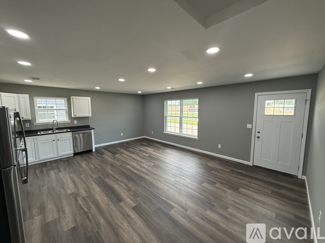 408 South Ireland Street 3 Beds Apartment for Rent - Photo gallery 3