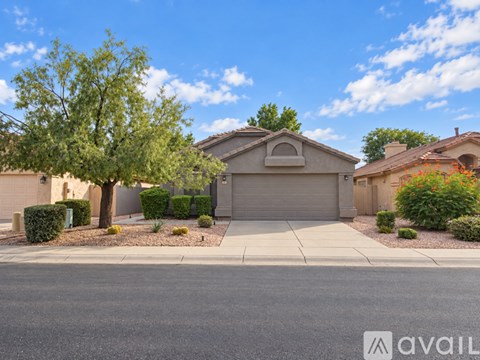 4615 East Adobe Drive 3 Beds Apartment for Rent