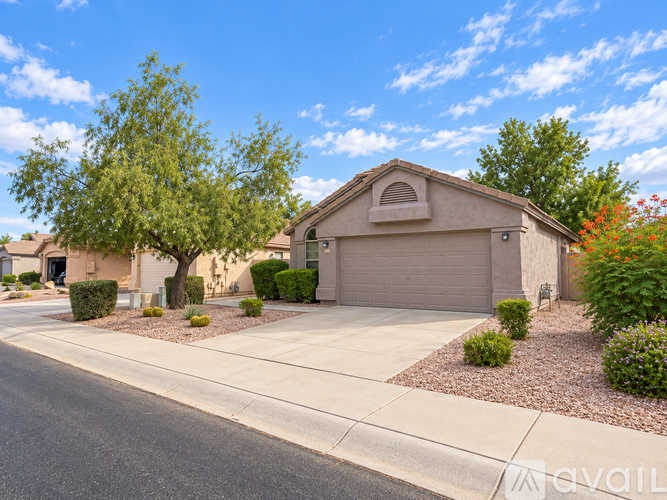 4615 East Adobe Drive 3 Beds Single Family Home for Rent - Photo gallery 2