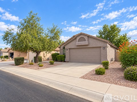 4615 East Adobe Drive 3 Beds Apartment for Rent