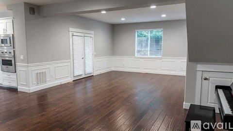 10230 111Th Avenue Northeast 5 Beds Apartment for Rent