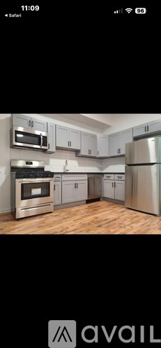 6 E Washington Ave 2 Beds Apartment for Rent