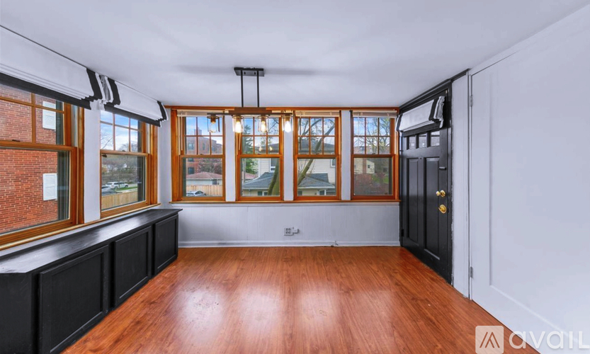 410 Franklin Avenue 3 Beds Single Family Home for Rent - Photo gallery 2