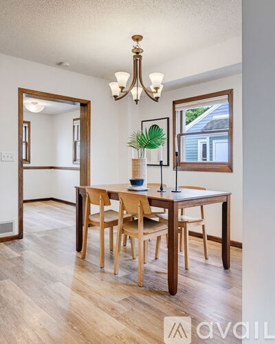 2924 East 25th Street 2 Beds Single Family Home for Rent - Photo gallery 5