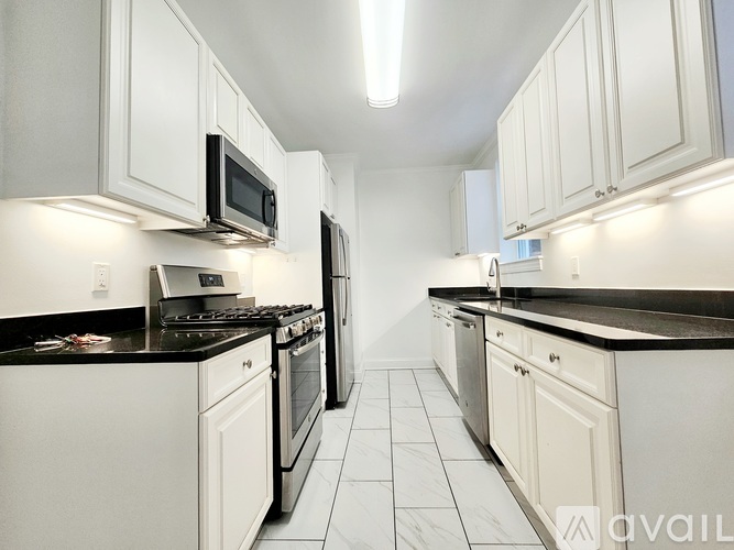 41 Auburn St 1 Apartment for Rent - Photo gallery 4