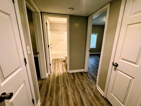 5422 Monaco Drive 2 Beds Apartment for Rent