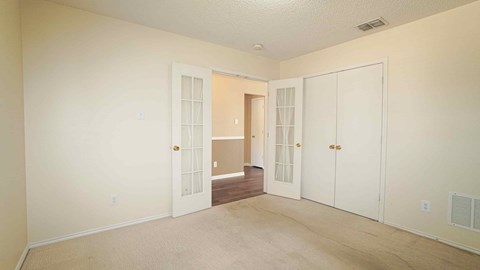 1403 Glenwick Drive 3 Beds Apartment for Rent