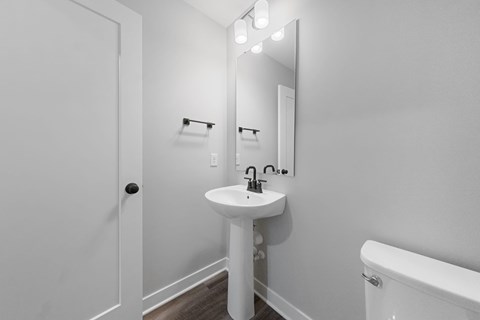 2157 Westpointe Drive 4 Beds Apartment for Rent