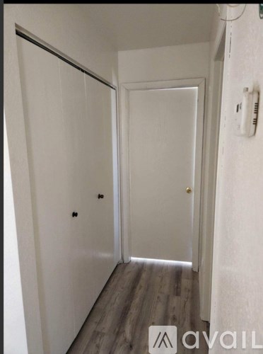 2220 Sahara Drive 2 Beds Apartment for Rent