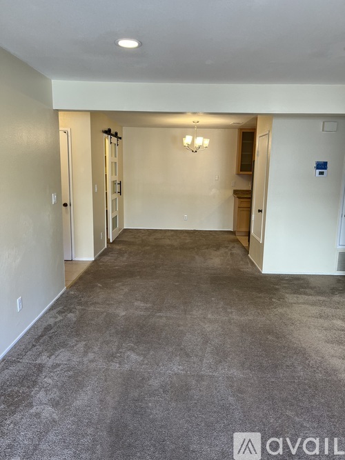 5015 Valley Crest Drive 2 Beds Condo for Rent - Photo gallery 2