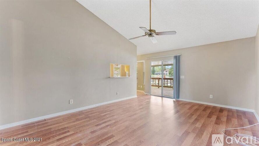 4150 Hemlock Ln 3 Beds Single Family Home for Rent - Photo gallery 3