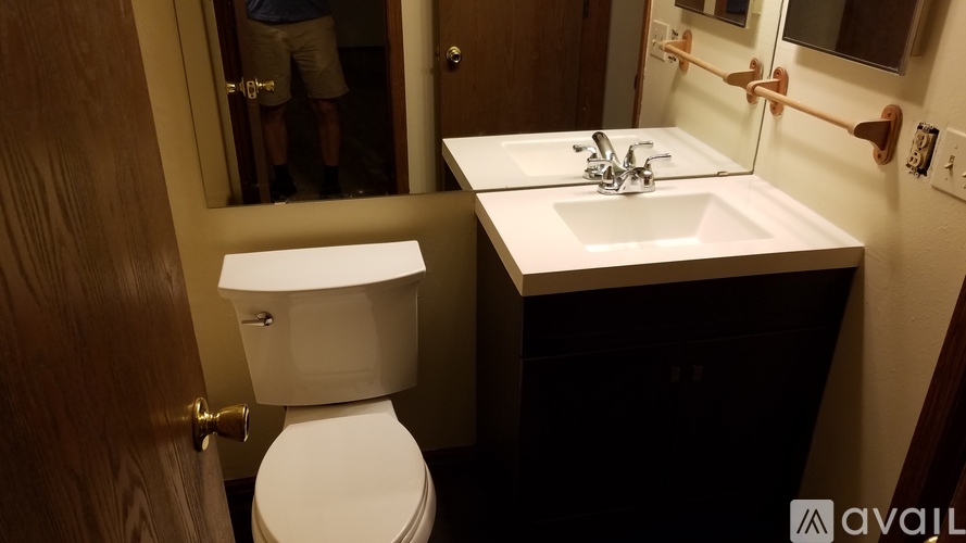 1830 Newland Court 1 Condo for Rent - Photo gallery 5