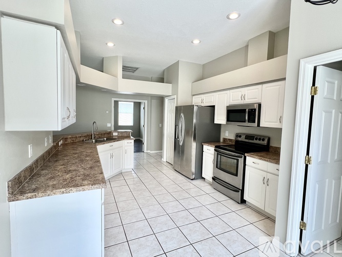 1800 Leybourne Loop 4 Beds Single Family Home for Rent - Photo gallery 3