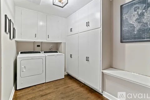 635 South Jackson Street 2 Beds Apartment for Rent