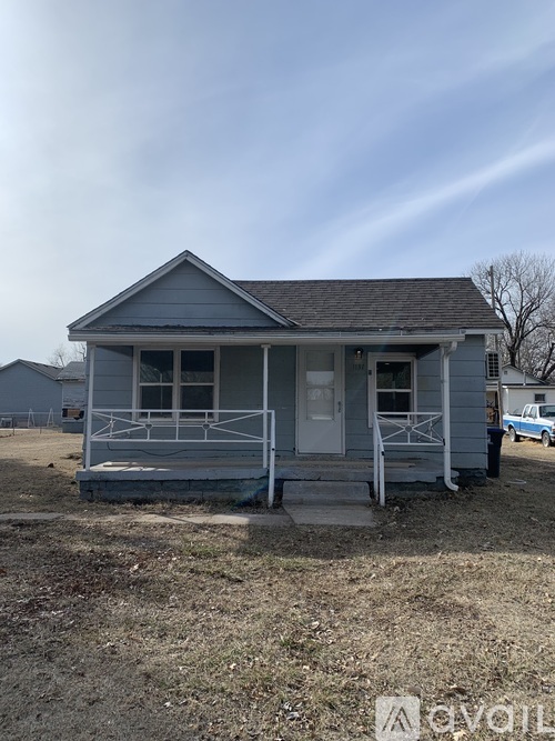 1137 S High St 2 Beds Single Family Home for Rent - Photo gallery 1