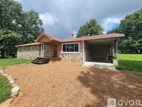 1023 Idlewild Dr 4 Beds Apartment for Rent