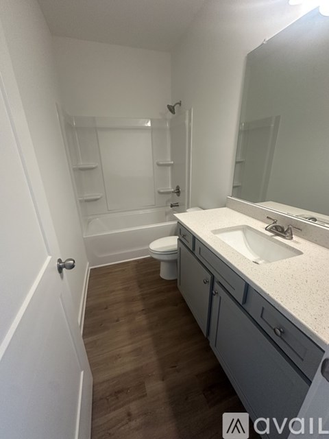 1481 Lake Dr 3 Beds Apartment for Rent