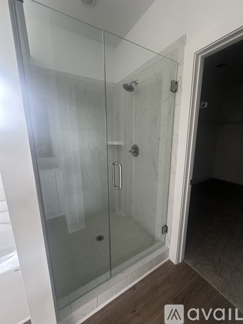 1551 Lake Dr 3 Beds Apartment for Rent