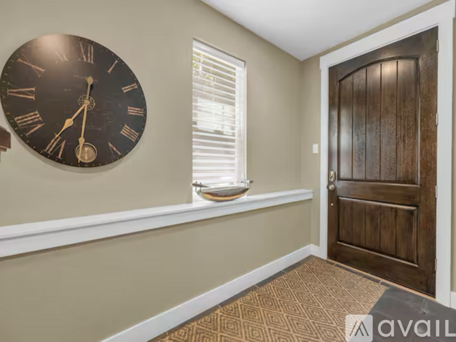 West Benjamin Place 3 Beds Townhouse for Rent - Photo gallery 3