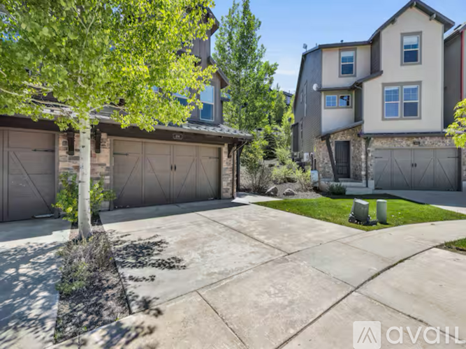 West Benjamin Place 3 Beds Townhouse for Rent - Photo gallery 4