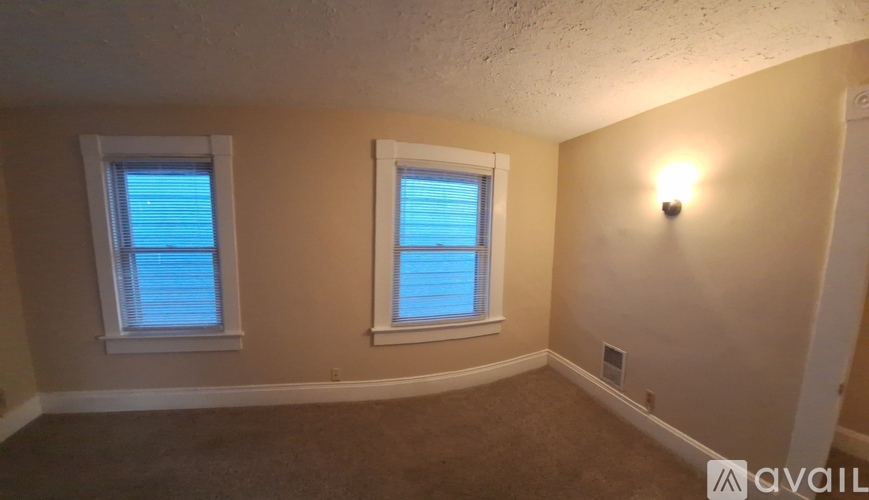1861 Barth Avenue 2 Beds Single Family Home for Rent - Photo gallery 3