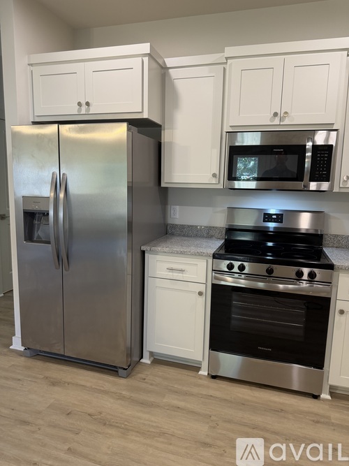 405 Reichardt Street 2 Beds Townhouse for Rent - Photo gallery 3