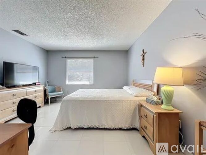 3310 Royal Street 2 Beds Single Family Home for Rent - Photo gallery 3