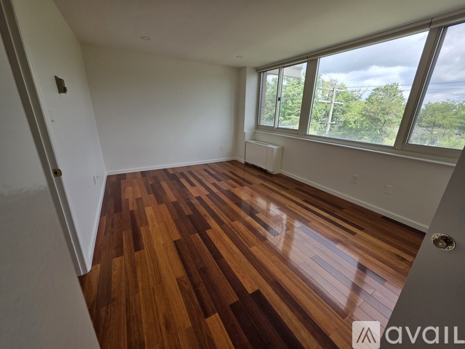 4520 King Street 1 Apartment for Rent - Photo gallery 3