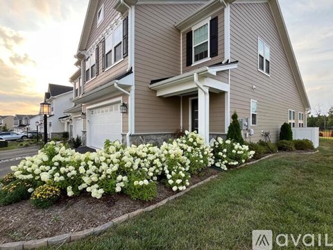 324 Bayberry Lane 3 Beds Apartment for Rent