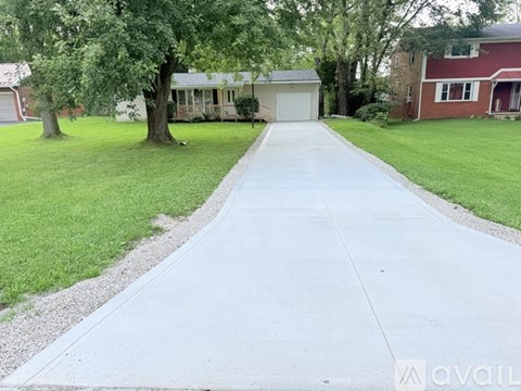 60 S Ireland Blvd 3 Beds Apartment for Rent