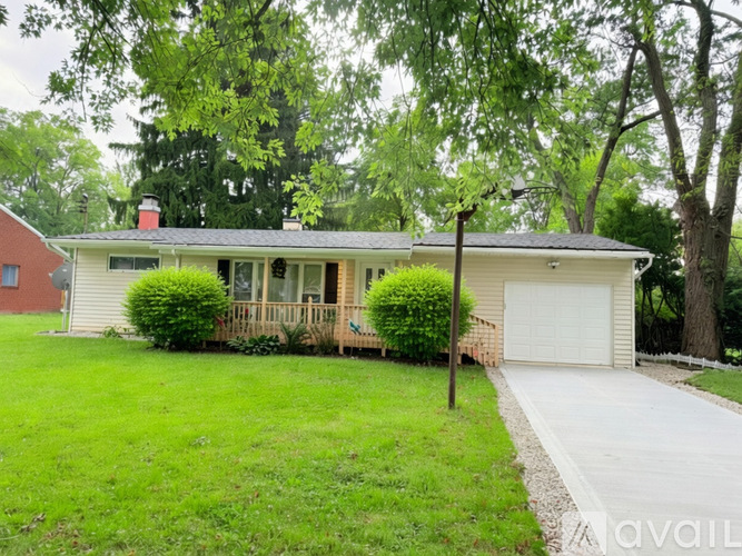 60 S Ireland Blvd 3 Beds Single Family Home for Rent - Photo gallery 2