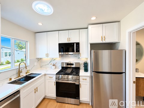 8324 Bardwell Ave 1 Apartment for Rent
