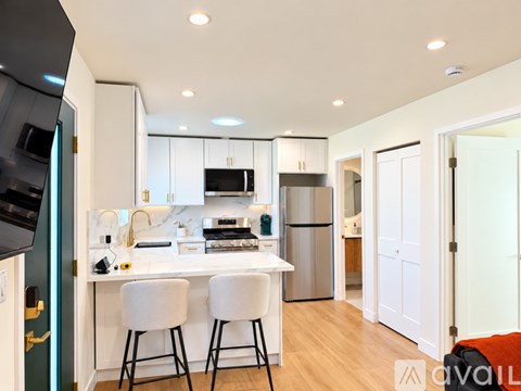 8324 Bardwell Ave 1 Apartment for Rent