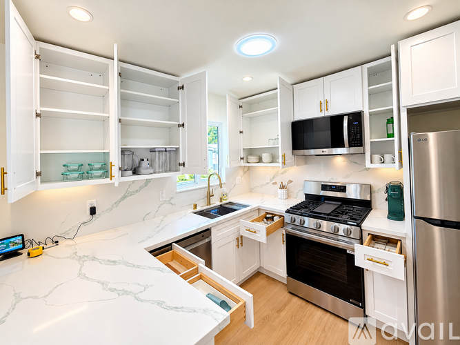 8324 Bardwell Ave 1 Apartment for Rent - Photo gallery 5