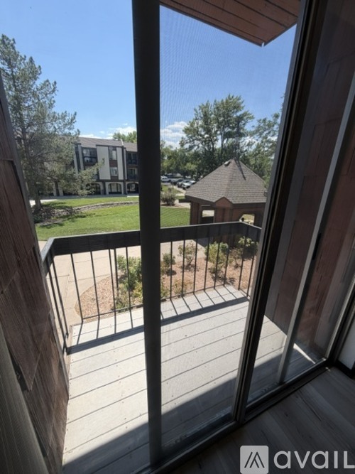 3154 Lakeside Dr., #203 2 Beds Condo for Rent - Photo gallery 4