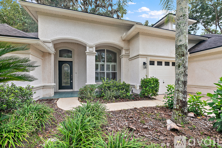 308 Odom's Mill Boulevard 5 Beds Single Family Home for Rent - Photo gallery 1