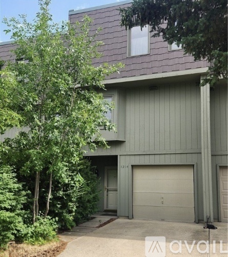 1214 Clark Avenue 2 Beds Townhouse for Rent - Photo gallery 1