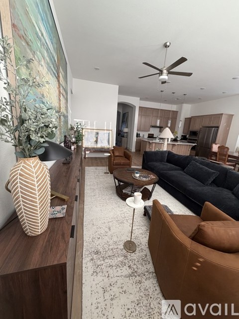 3780 Jane St 4 Beds Apartment for Rent