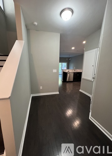 225 Chestnut Oak Lane 3 Beds Single Family Home for Rent - Photo gallery 2