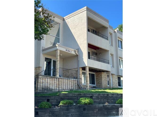 363 Elton Hills Dr NW 2 Beds Condo for Rent - Photo gallery 4