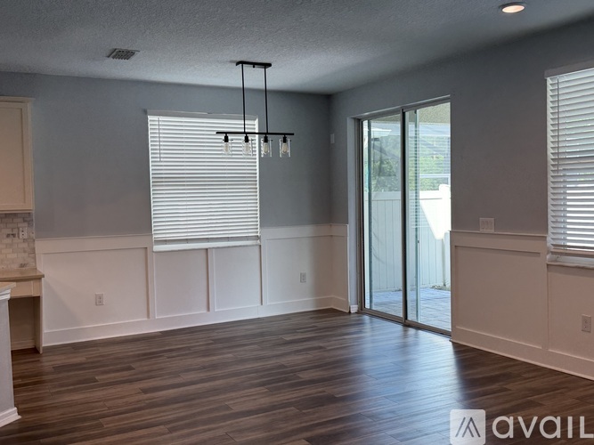 16681 Lagoon Shore Blvd 8 Beds Apartment for Rent - Photo gallery 5