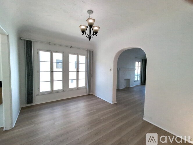 1427 South Sherbourne Drive 2 Beds Townhouse for Rent - Photo gallery 4