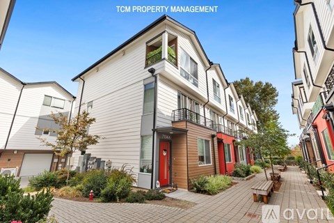 7134 Beacon Ave S 3 Beds Apartment for Rent