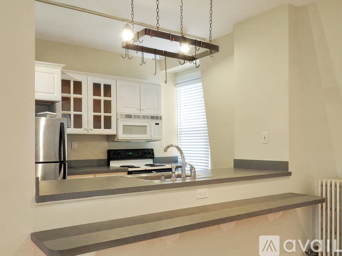 8 State St 2 Beds Apartment for Rent - Photo gallery 4