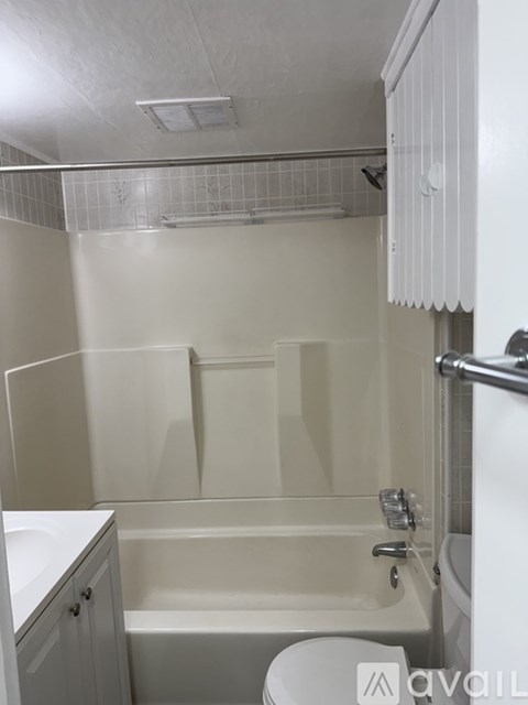4420 Southwest Oregon Street 1 Apartment for Rent
